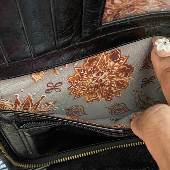 New HOBO Black Leather Wallet - Picture 4 of 4